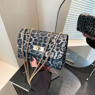 Leopard Print Chain Shoulder Bag Women 2025