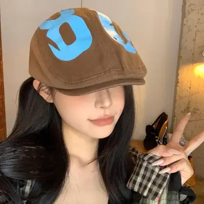 Women Retro Forward Hat American Style Winter Cap