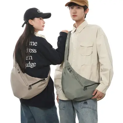 Men's Crossbody Bag Japanese Casual Sports Dumpling Bag Women's Canvas Shoulder Bag Fashionable Brand Men's Satchel luggage and leather goods