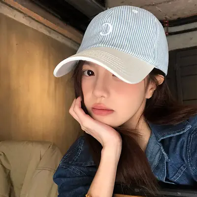 Women Striped Baseball Cap Red Back 2025 Spring Summer