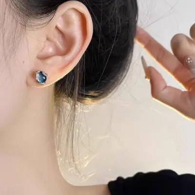 Cool Spirit Snake Coiled Earrings Women Small Elegant Design
