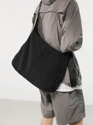 Women's Large Capacity Japanese Luggage Shoulder Bag Black