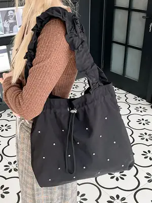 Black Pleated Shoulder Bag for Women 2025 New Arrival