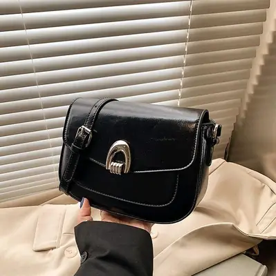 Black Leather Saddle Shoulder Bag for Women 2025