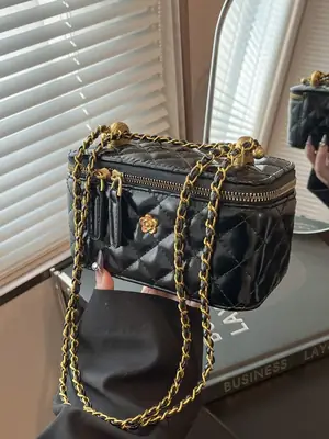 Chanel Style Diamond Chain Shoulder Bag for Women
