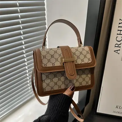 Korean Style Shoulder Crossbody Bag Women's Niche Color Contrast Commuter Small Square Bag
