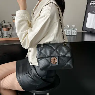 Women Rhomboid Chain Crossbody Bag Black 2025
