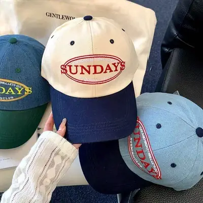 2025 Men Women Red Embroidered Baseball Cap