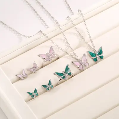 Butterfly Necklace Set for Women Light Luxury Open Ring