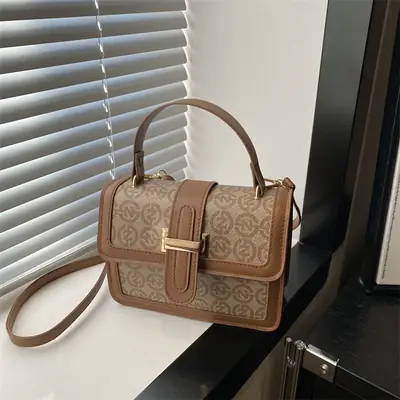 Retro Contrast Shoulder Bag for Women 2025 Spring