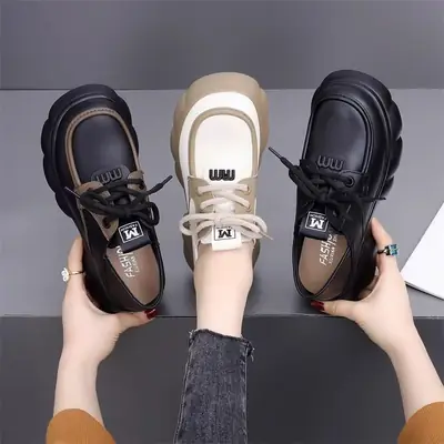 British-style Thick Leather Muffins with Lace-Up Closure