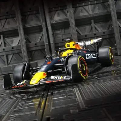 Xinghui 64600 Simulation RB19 F1 Formula Rally Racing Alloy Model Static Car Ornaments Decorations
