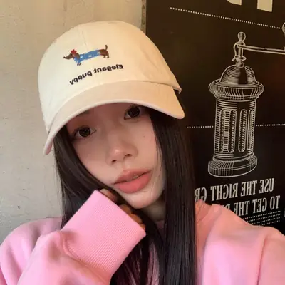Black Elegant Puppy Hat for Women