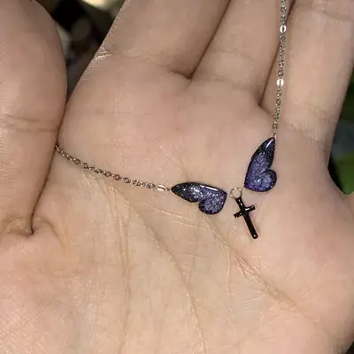 Yongye Butterfly Necklace Oil Dropping Clavicle Chain Light Luxury Clavicle Chain Advanced Sense Niche All-match Neckchain Little Red Riding Book Explosions