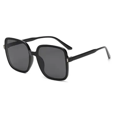 Men Women Square Frame UV400 Sunglasses Black