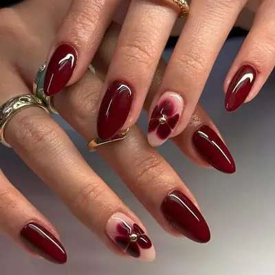 Simple Red Atmospheric Wearable Fake Nails Wholesale