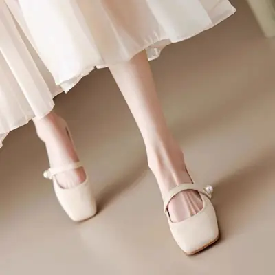 Women's French Style Mary Jane Flat Heels with Pearl Buckle
