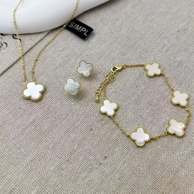 Gold Four-Leaf Flower Necklace Bracelet Set for Women