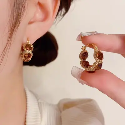 French Retro Zircon Circle Ear Buckle Earrings for Women