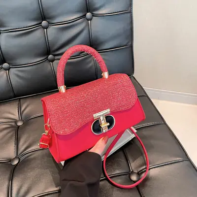 Red Sparkly Women's Shoulder Messenger Bag