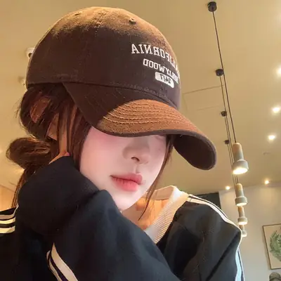 California Flag Brown Baseball Cap for Women 2025