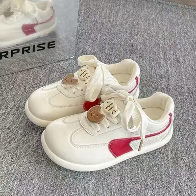 Women's White Red Cat & Fish Casual Sneakers
