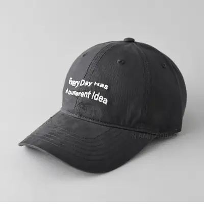 2025 Korean Style Black Baseball Cap for Women Men