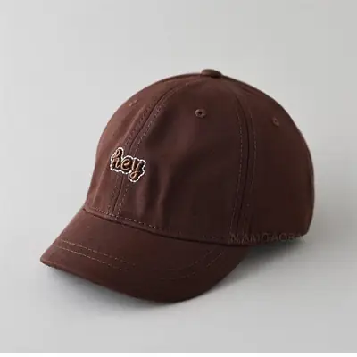 2025 New Black Duck Logo Baseball Cap Women Men