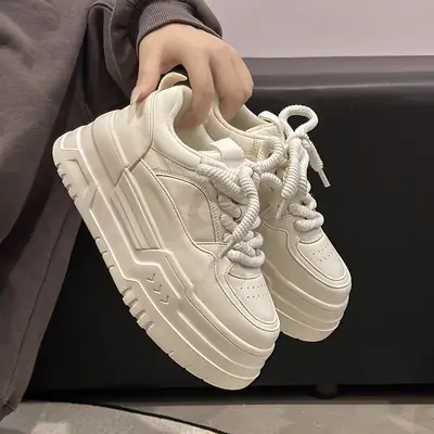 Thick bottom casual sneaker increased black torre shoes European station white shoes women 2025 new small real
