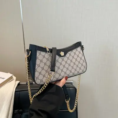 Vintage French Style Shoulder Bag with Gold Chain