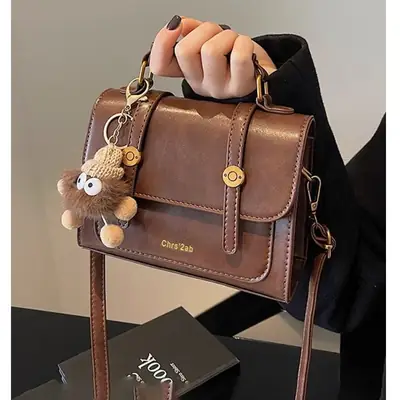 Women's Retro Brown Shoulder Bag 2024 Winter
