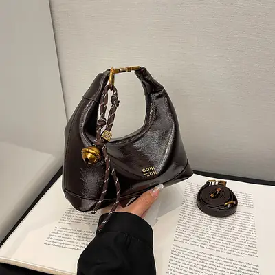 Women's Retro Leather Shoulder Bag 2025 Spring