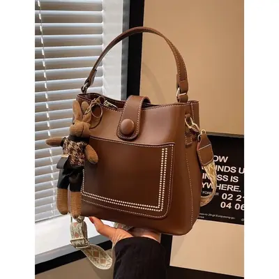 Women's Brown Leather Shoulder Bag with Crossbody Strap