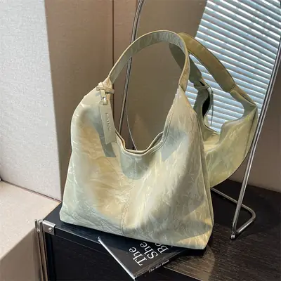 Women's Western Style Shoulder Bag 2025 Spring New Fashion