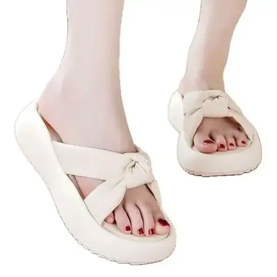 2025 Summer Women's Beach Slippers Thick Comfort All-match