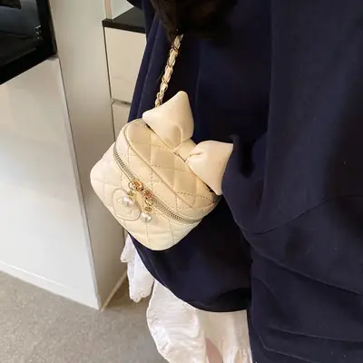 Women's Rhombic Shoulder Bag 2025 New Spring