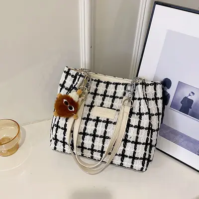 Women's Plaid Woolen Shoulder Bag 2025 New Arrival