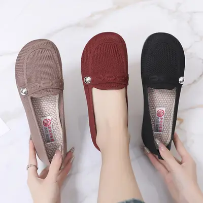 Women's Fly Woven Slip-On Shoes Brown