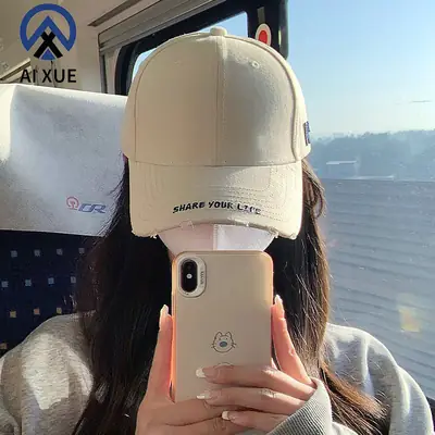 Women Face-Slimming Duckbill Cap with Hard Brim