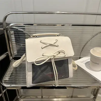 New Japanese Style Cream Pain Bag for Women