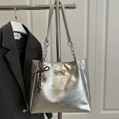 2025 Silver French Niche Shoulder Bag for Women