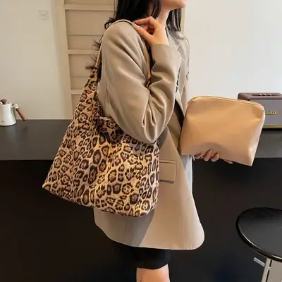Leopard Print Large Capacity Women's Shoulder Bag 2024