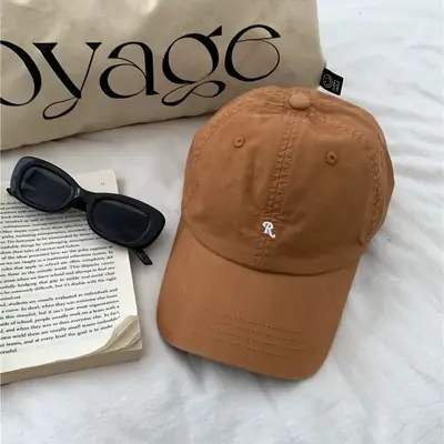 Vintage R Small Letter Baseball Cap with Embroidery