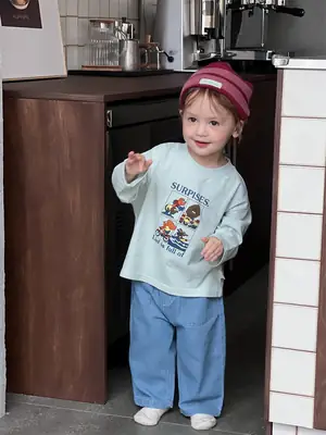 Kids Korean Style T-Shirt & Jeans Set Spring 2026