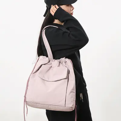 Simple Drawstring Shoulder Bag for Men Light Pink 2025