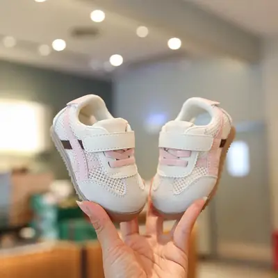 Baby's Toddler Shoes Men's Treasure Fit Shoes Women's Baby Shoes Spring and Autumn New Children's Shoes Soft Sole Board Shoes 1-3 Years Old Tide