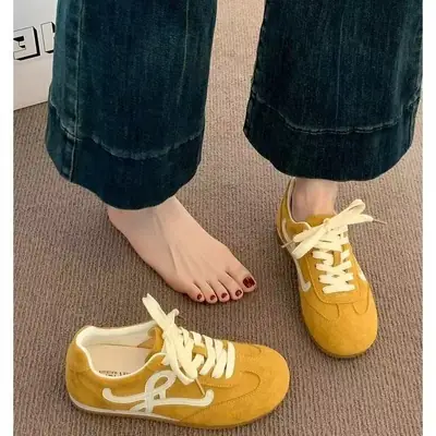 Flat Retro Yellow Leather Training Shoes Women's 2025 Spring New Explosions Women's Shoes Casual Sports Sneakers