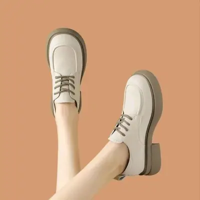 Women British Style Black Low Heel Sneakers