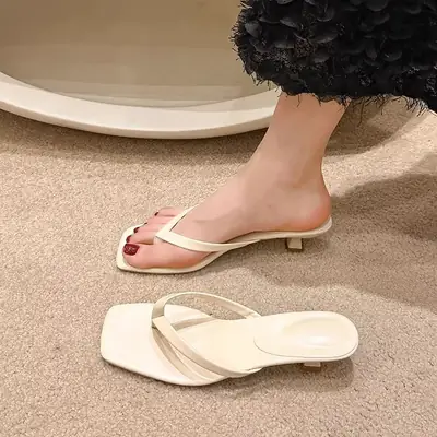 Women's Thin Heel Flip-Flops Black Square Toe Sandals