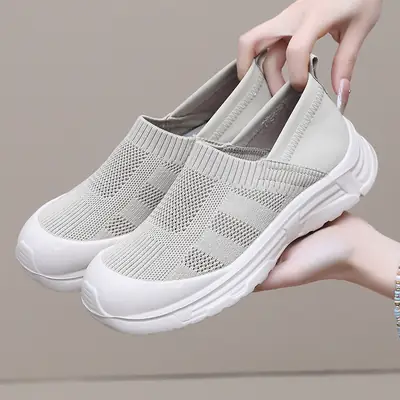 Women's Flyknit Slip-On Casual Shoes Beige Lightweight